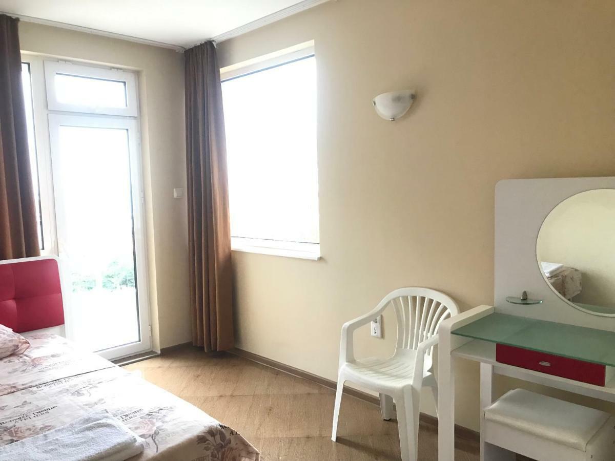 Стаи И Апартаменти Под Наем Sveti Vlas Exterior photo
